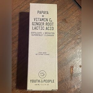 Youth to the People Papaya and Vitamin C Cleanser